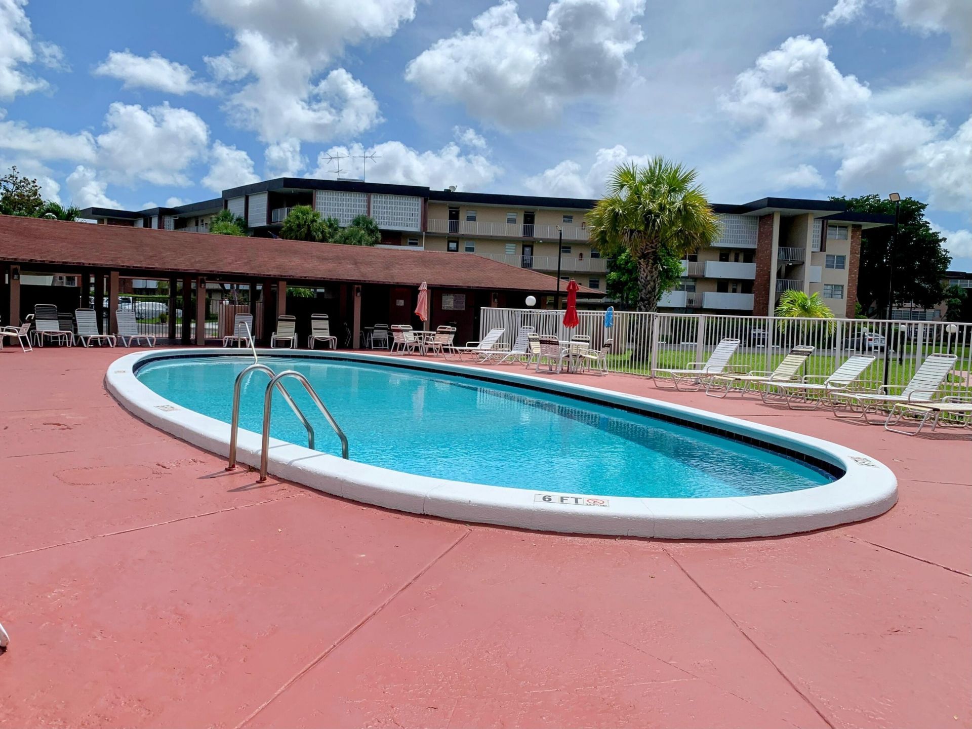 2800 NW 47th Terrace, Unit 304, Lauderdale Lakes, FL 33313 Photo