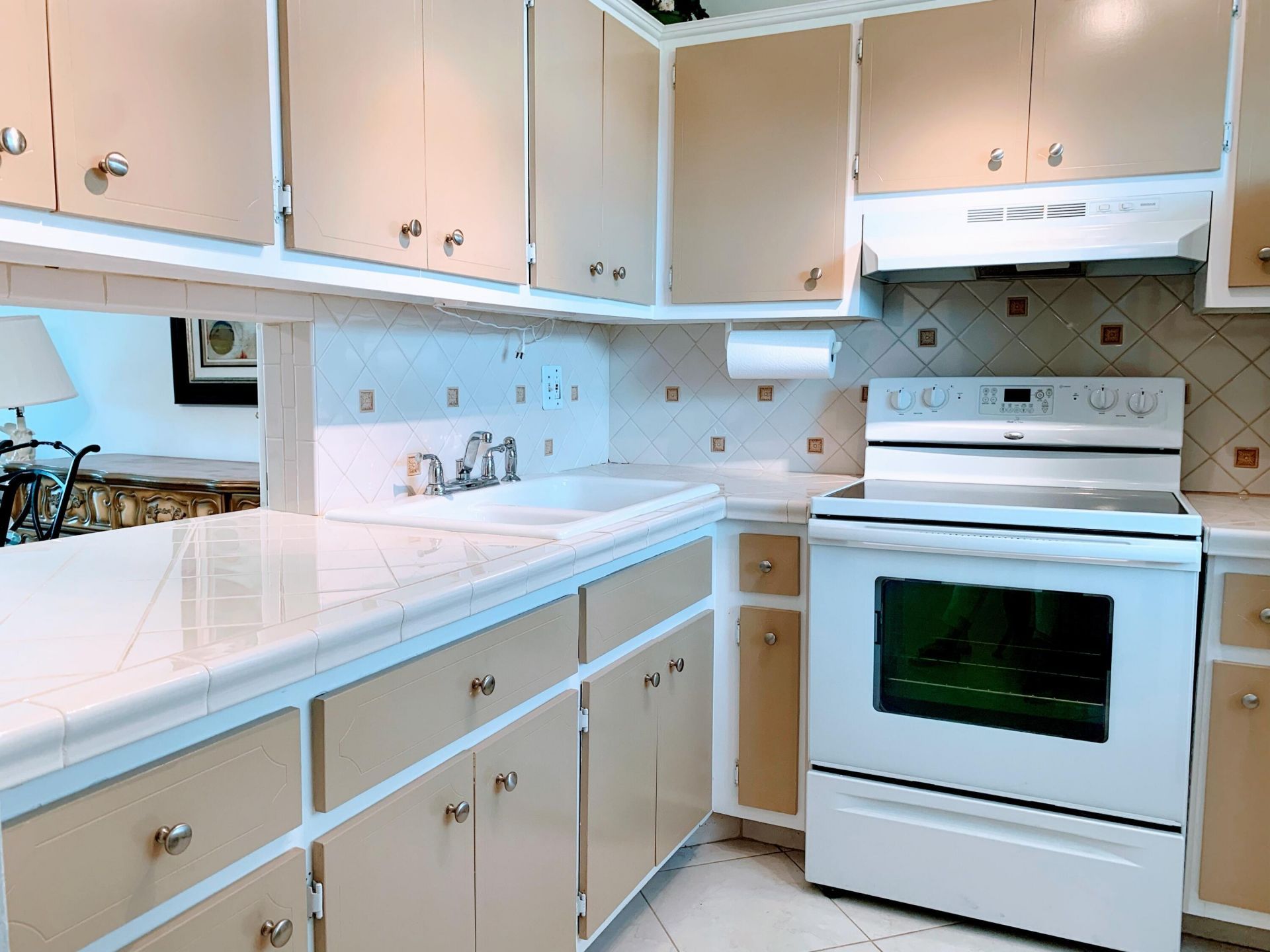 2800 NW 47th Terrace, Unit 304, Lauderdale Lakes, FL 33313 Photo