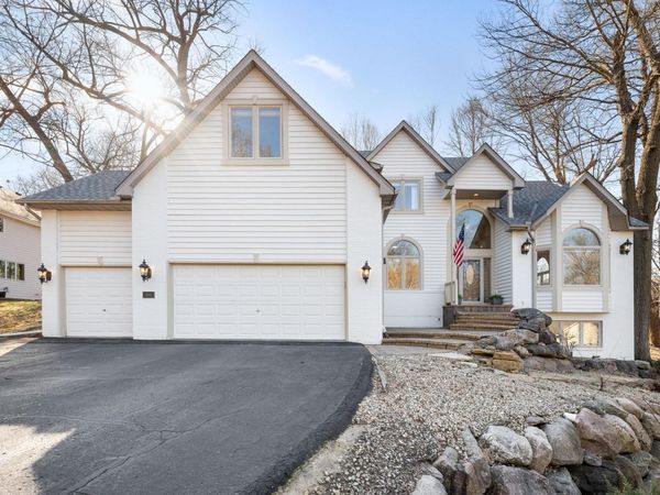 8941 Vandegriff Way, Maple Grove, MN 55311