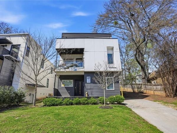 1076 Center Street NW, Atlanta, GA 30318