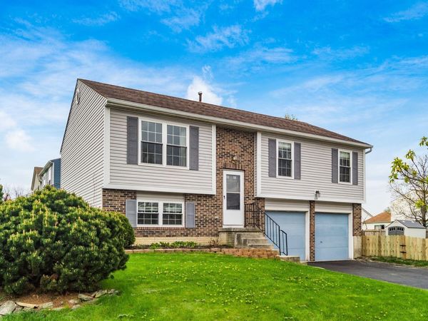 5397 Sawatch Drive , Columbus, OH 43228