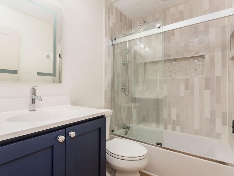 5397 Sawatch Drive, Columbus, OH 43228 Photo 12