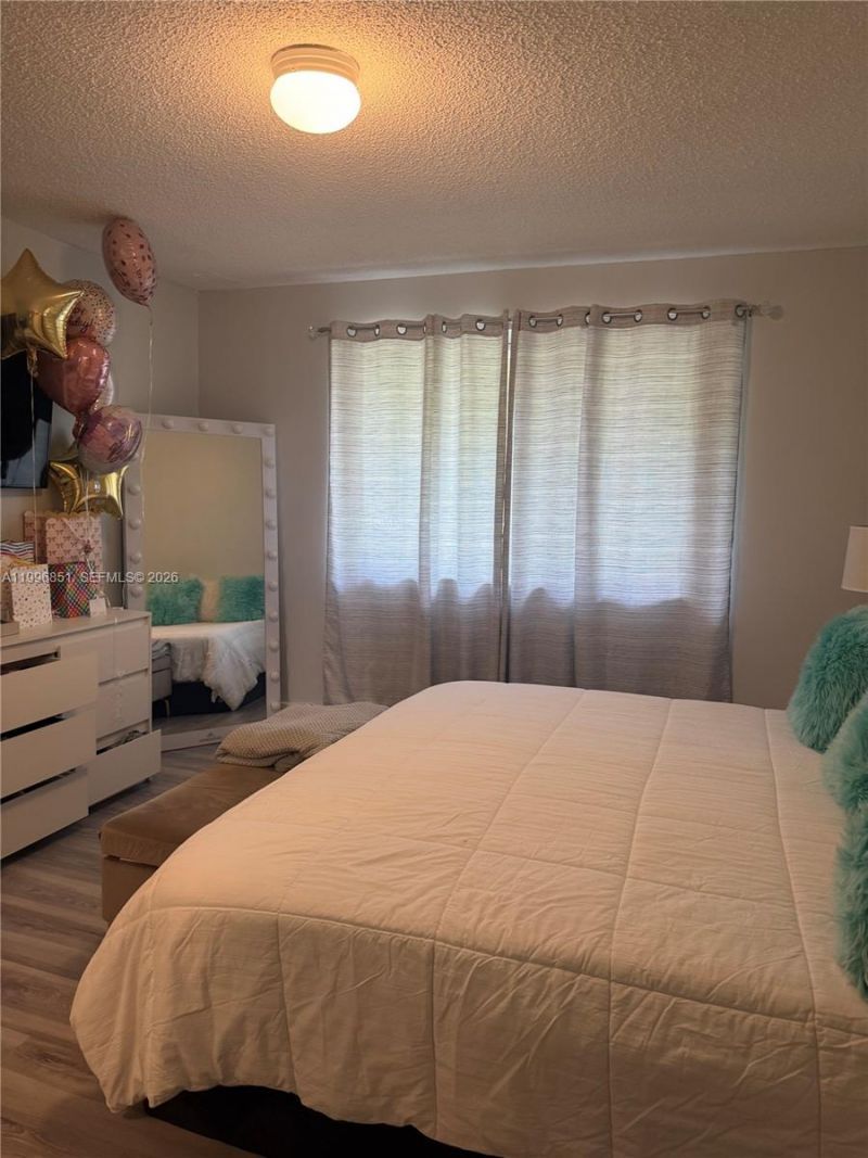 401 SW 109th Ave , Unit 3,4,5,8,9,, Sweetwater, FL 33174 Photo