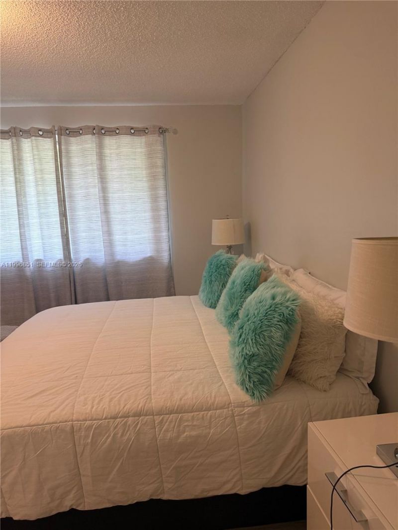 401 SW 109th Ave , Unit 3,4,5,8,9,, Sweetwater, FL 33174 Photo