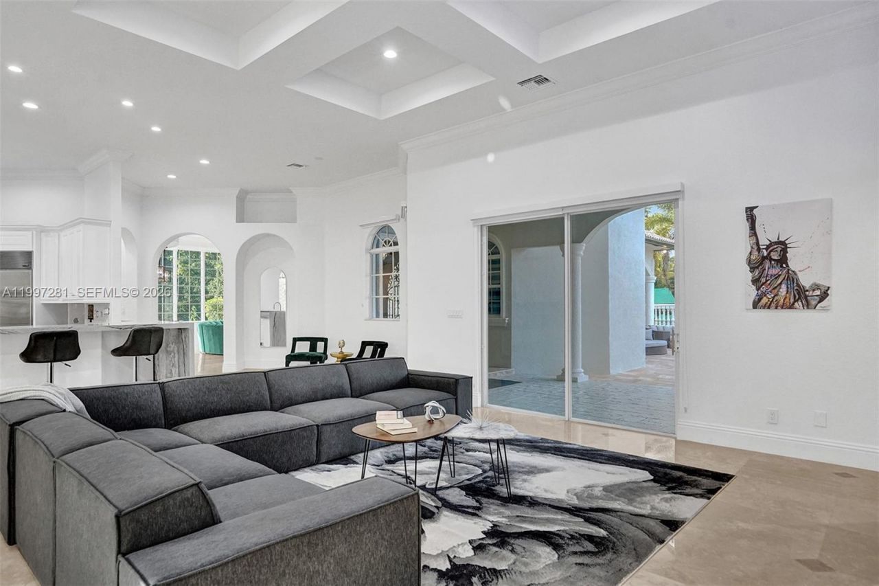 13751 Pine Meadow Ct, Davie, FL 33325 Photo