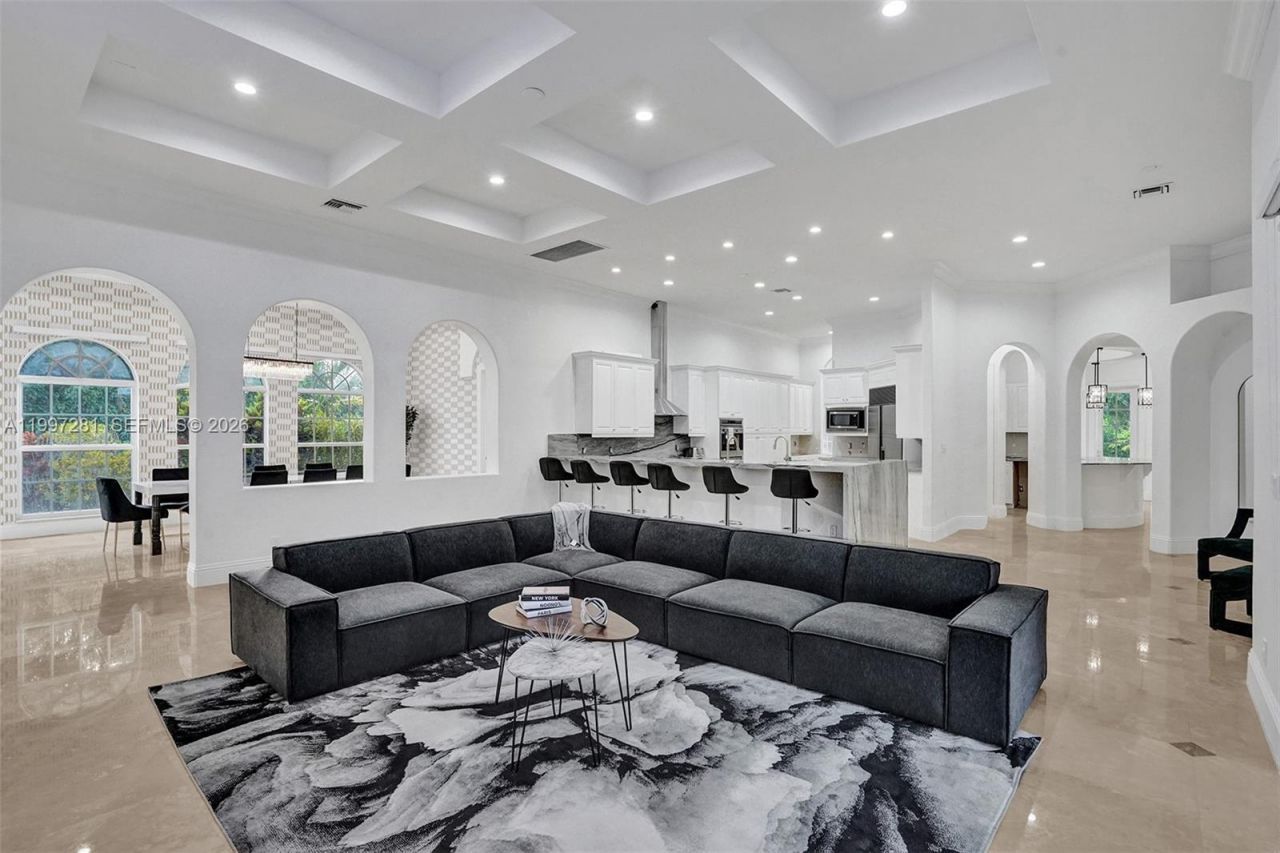 13751 Pine Meadow Ct, Davie, FL 33325 Photo