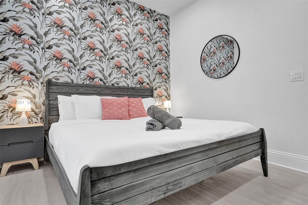 13751 Pine Meadow Ct, Davie, FL 33325 Photo