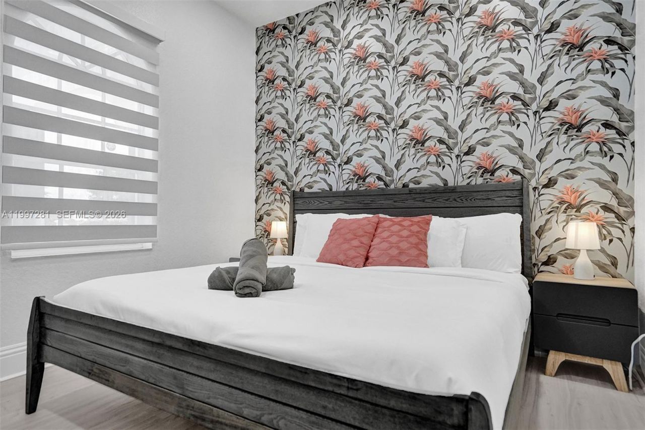 13751 Pine Meadow Ct, Davie, FL 33325 Photo