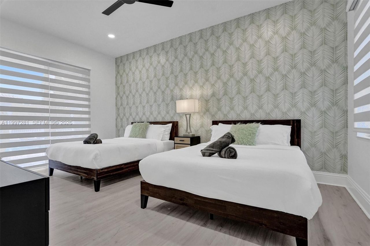 13751 Pine Meadow Ct, Davie, FL 33325 Photo