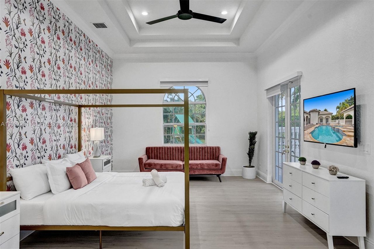 13751 Pine Meadow Ct, Davie, FL 33325 Photo