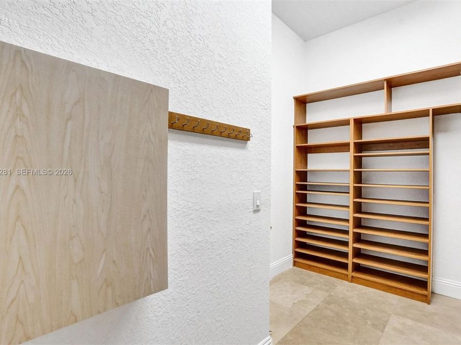 Property Image 81