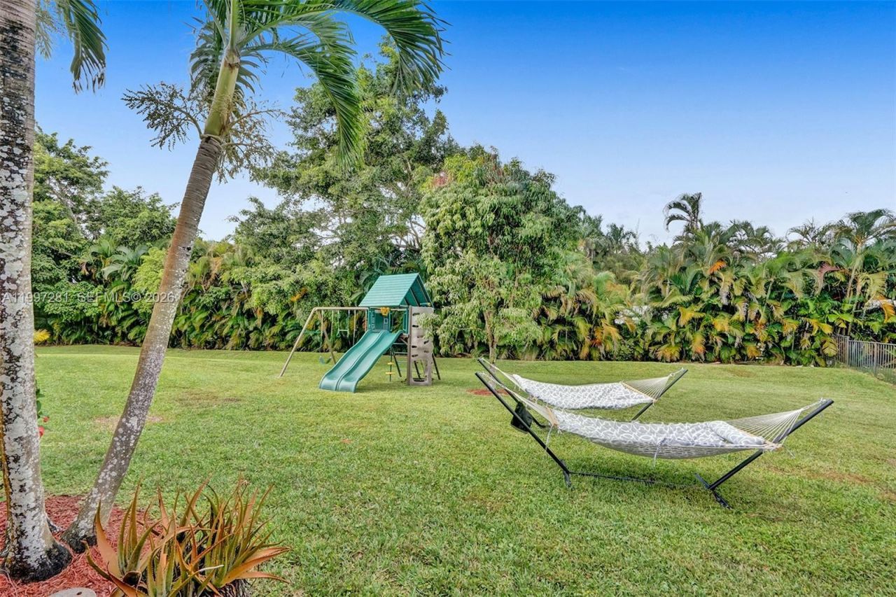 13751 Pine Meadow Ct, Davie, FL 33325 Photo