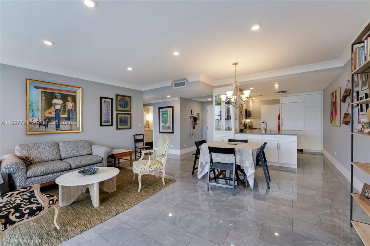 700 Biltmore Way , Unit 909, Coral Gables, FL 33134 Photo