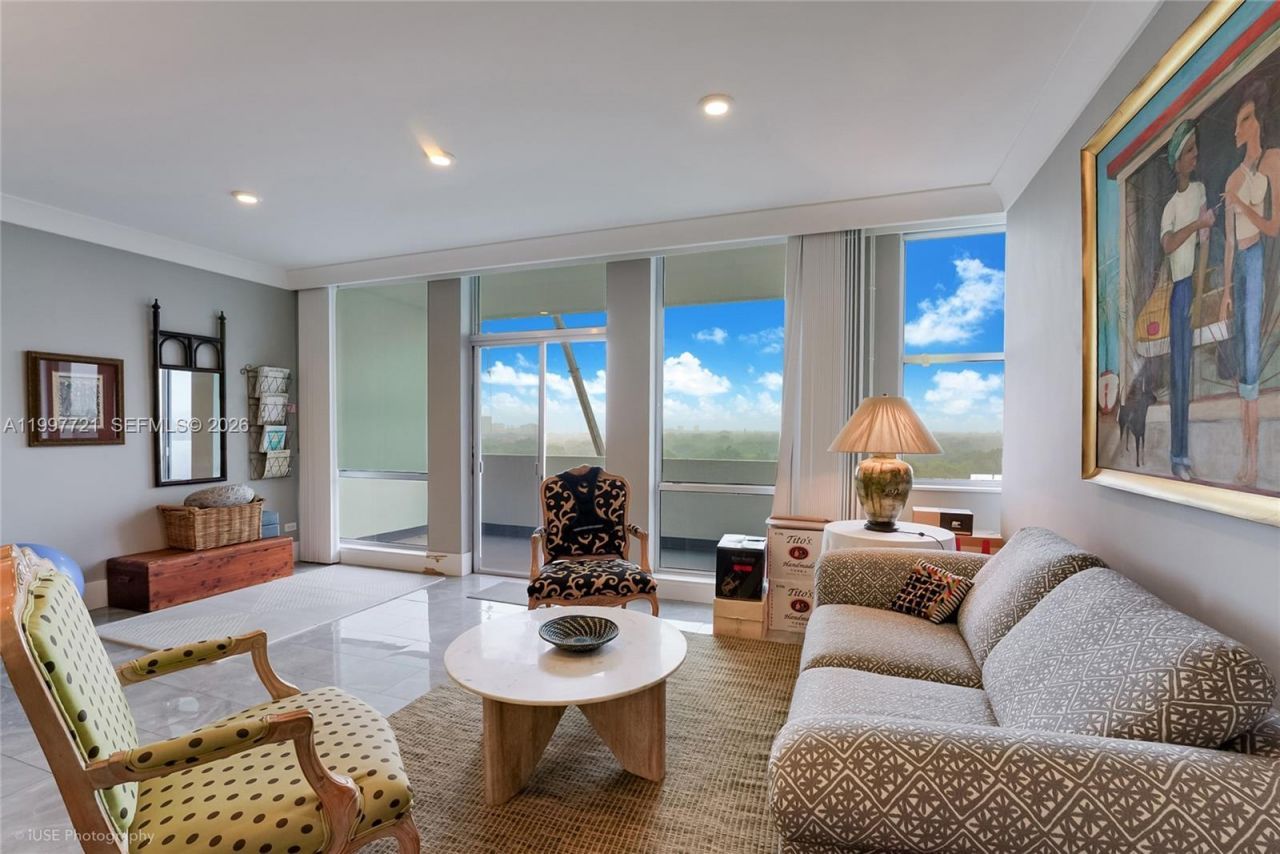 700 Biltmore Way , Unit 909, Coral Gables, FL 33134 Photo