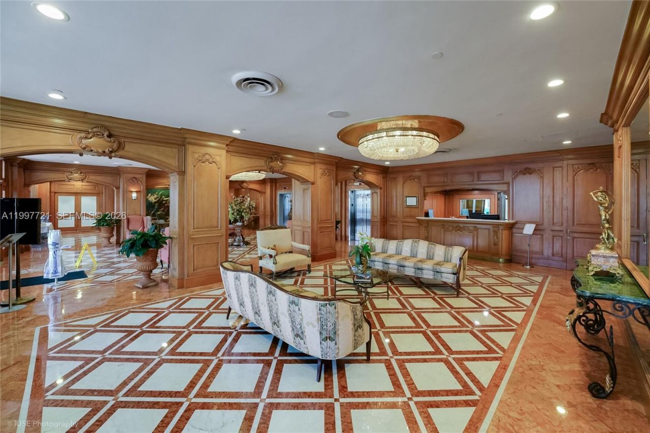 700 Biltmore Way , Unit 909, Coral Gables, FL 33134 Photo