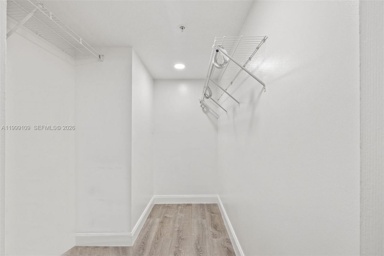 470 S Park Rd, Unit 7-307, Hollywood, FL 33021 Photo