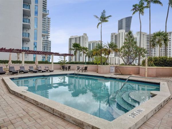 17555 Atlantic Blvd, Unit 1202, Sunny Isles Beach, FL 33160