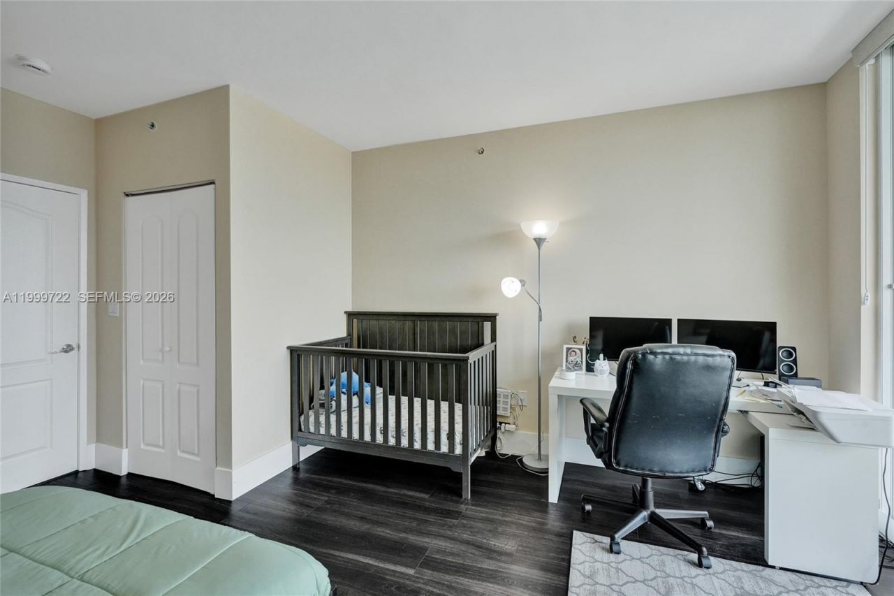 17555 Atlantic Blvd, Unit 1202, Sunny Isles Beach, FL 33160 Photo