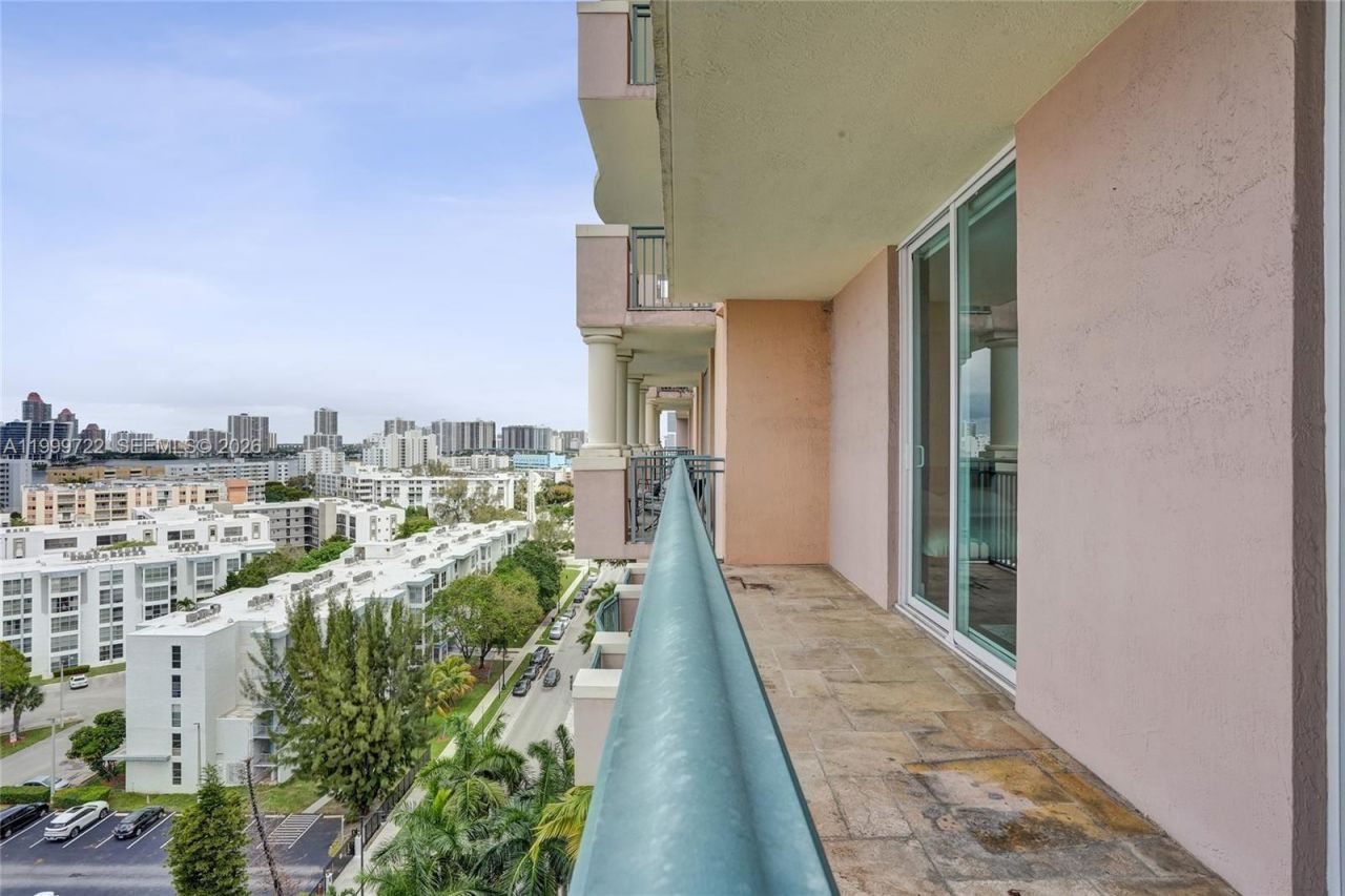 17555 Atlantic Blvd, Unit 1202, Sunny Isles Beach, FL 33160 Photo