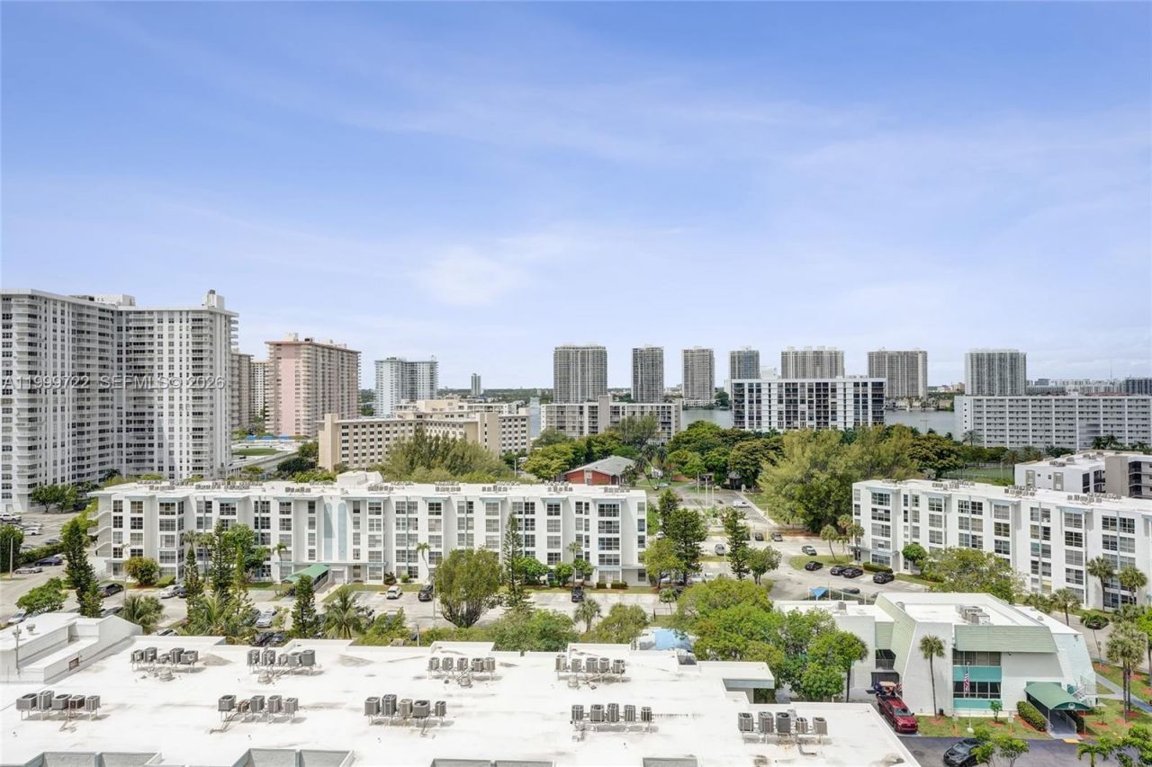 17555 Atlantic Blvd, Unit 1202, Sunny Isles Beach, FL 33160 Photo