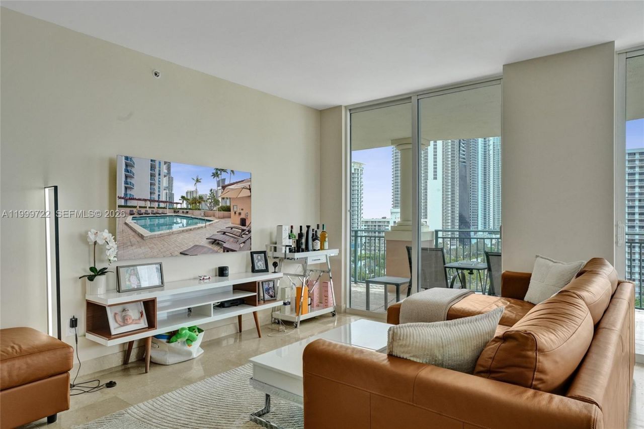 17555 Atlantic Blvd, Unit 1202, Sunny Isles Beach, FL 33160 Photo