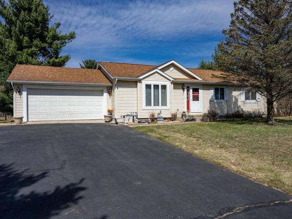 W6136 County Road A, New Lisbon, WI 53950