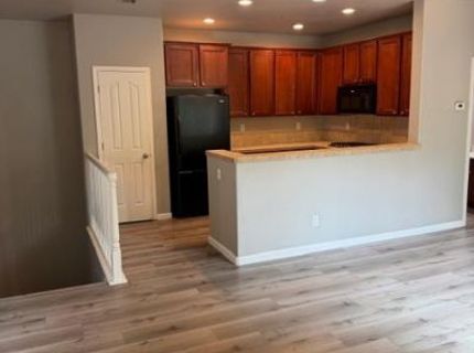 3301 N Park Dr #2812, Unit 2812, Sacramento, CA 95835 Photo