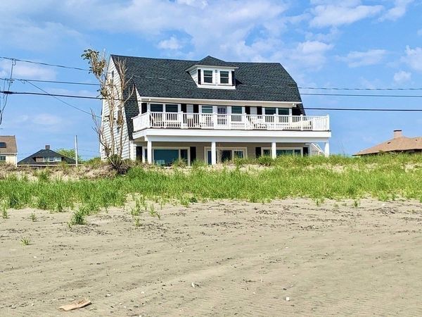 113 Beach Avenue, Unit 9\14-5/14, Hull, MA 02045