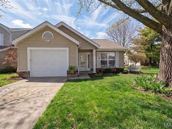 1321 Forest Creek Drive , St Charles, MO 63303