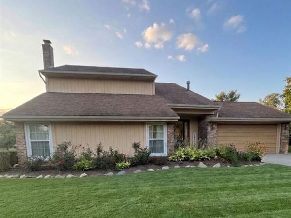 30461 Scotshire Court, Farmington Hills, MI 48331