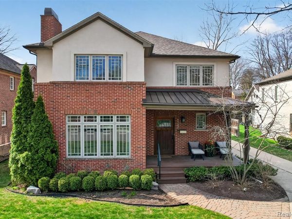 1742 Latham Street, Birmingham, MI 48009