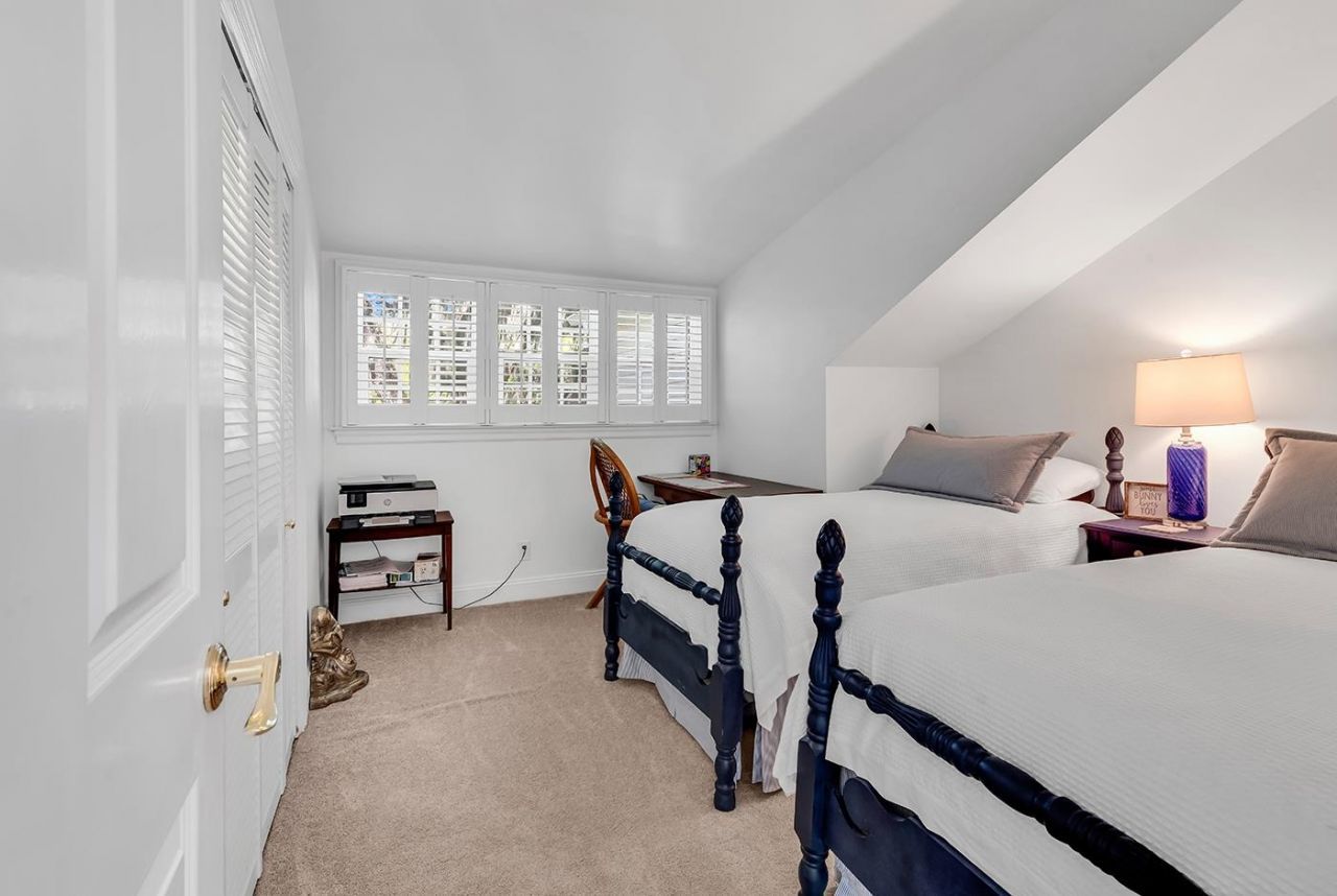 1969 Governors Landing Rd. Photo 17