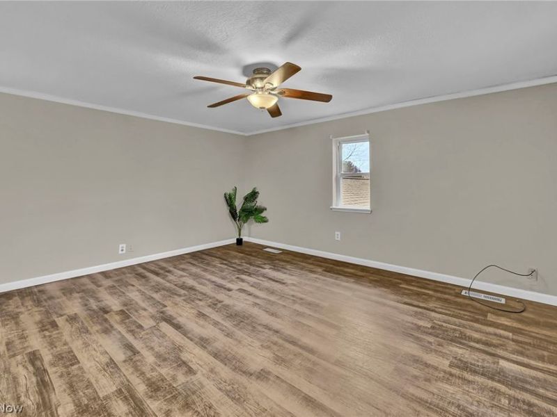 475 Munroe Falls Road, Tallmadge, OH 44278 Photo 4