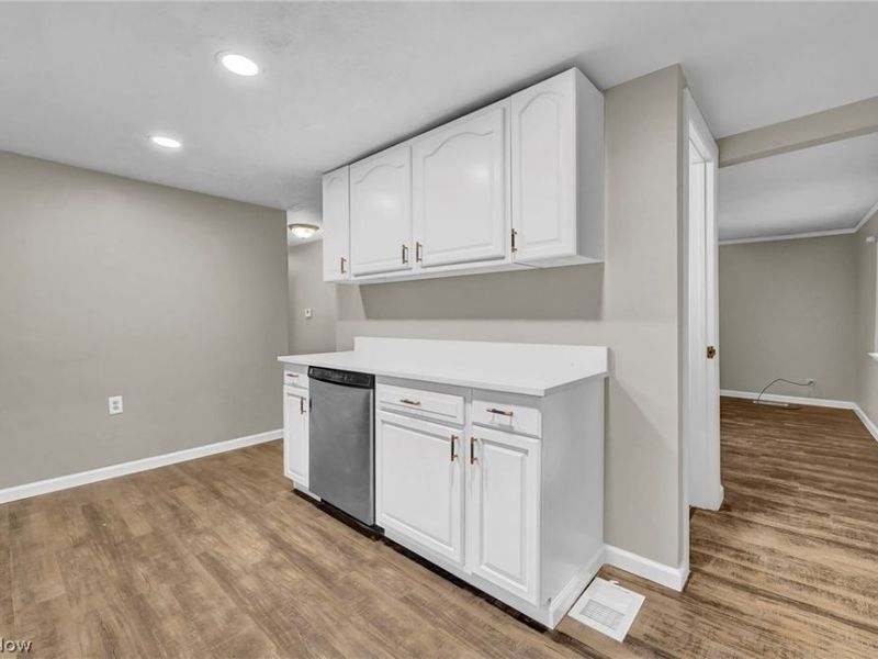 475 Munroe Falls Road, Tallmadge, OH 44278 Photo 9