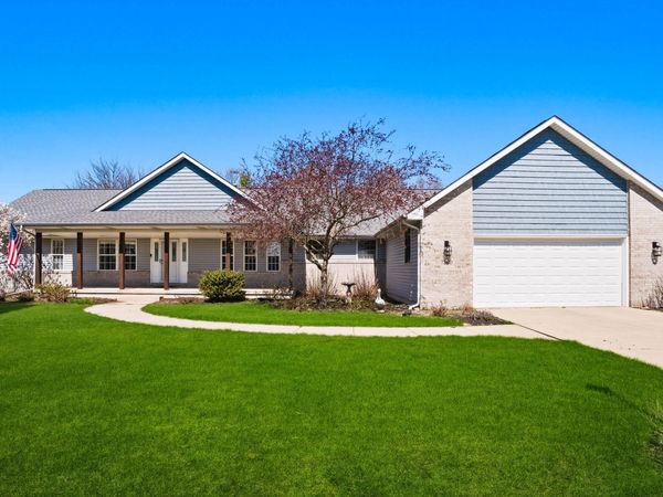 7800 W 91st Place, Crown Point, IN 46307