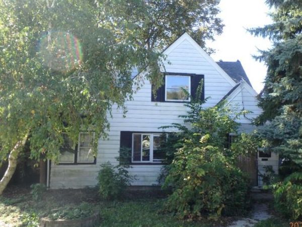 4155 N Montreal STREET, Milwaukee, WI 53216