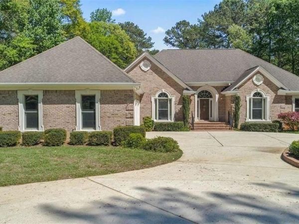 220 Allie Drive, Mcdonough, GA 30252