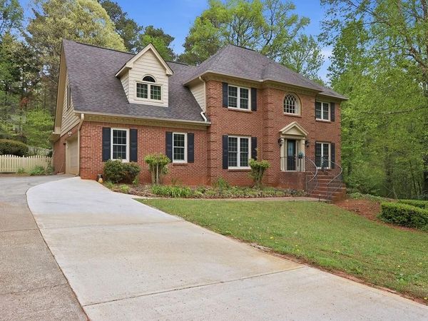 5445 Summer Cove Drive, Stone Mountain, GA 30087