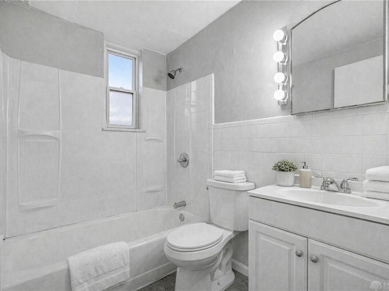 404 Ryburn Avenue, Unit 25, Dayton, OH 45405 Photo 34