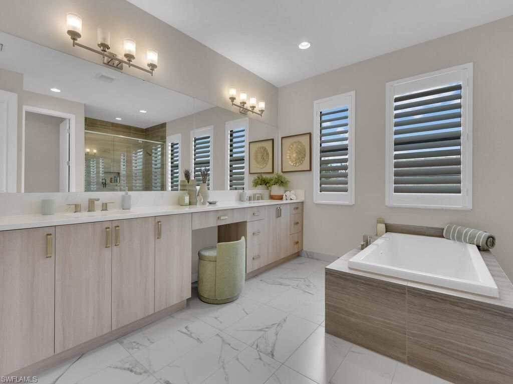 20322 Fair Oak Ln, Estero, FL 33928 Photo