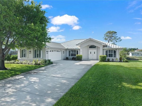 4955 Mederia LN , ESTERO, FL 33928