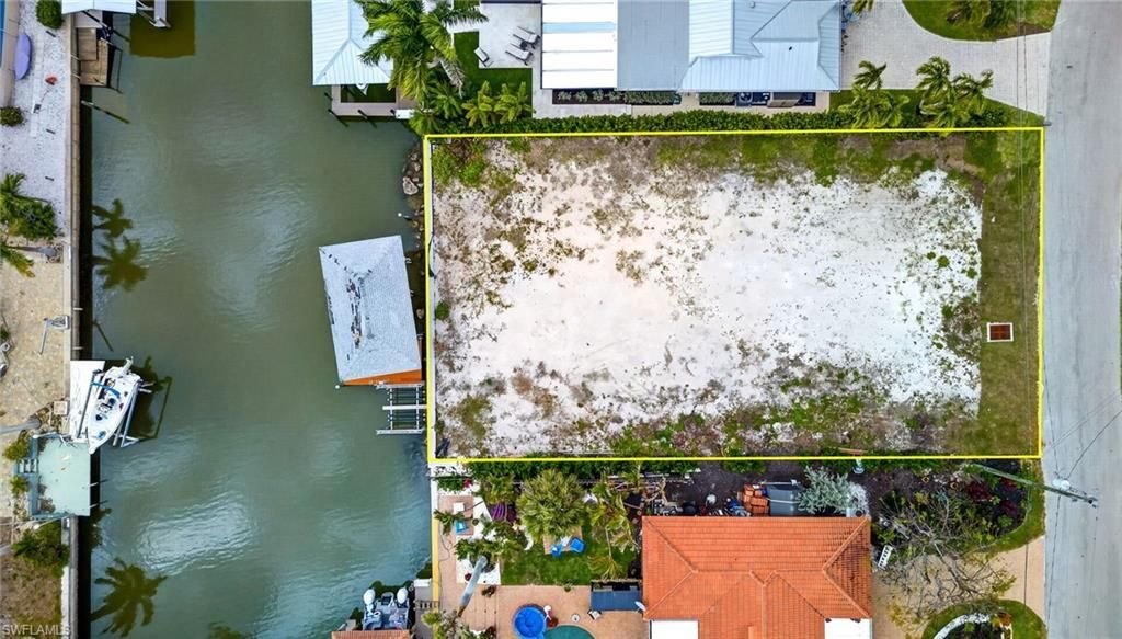 151 Estrellita Dr, Fort Myers Beach, FL 33931 Photo