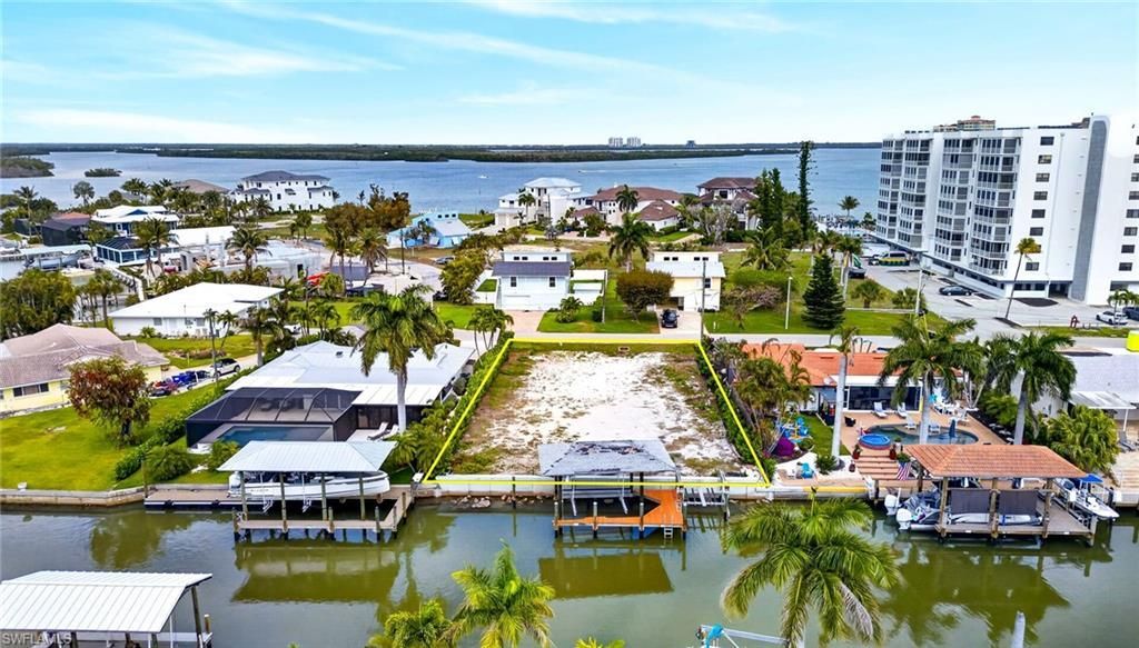 151 Estrellita Dr, Fort Myers Beach, FL 33931 Photo