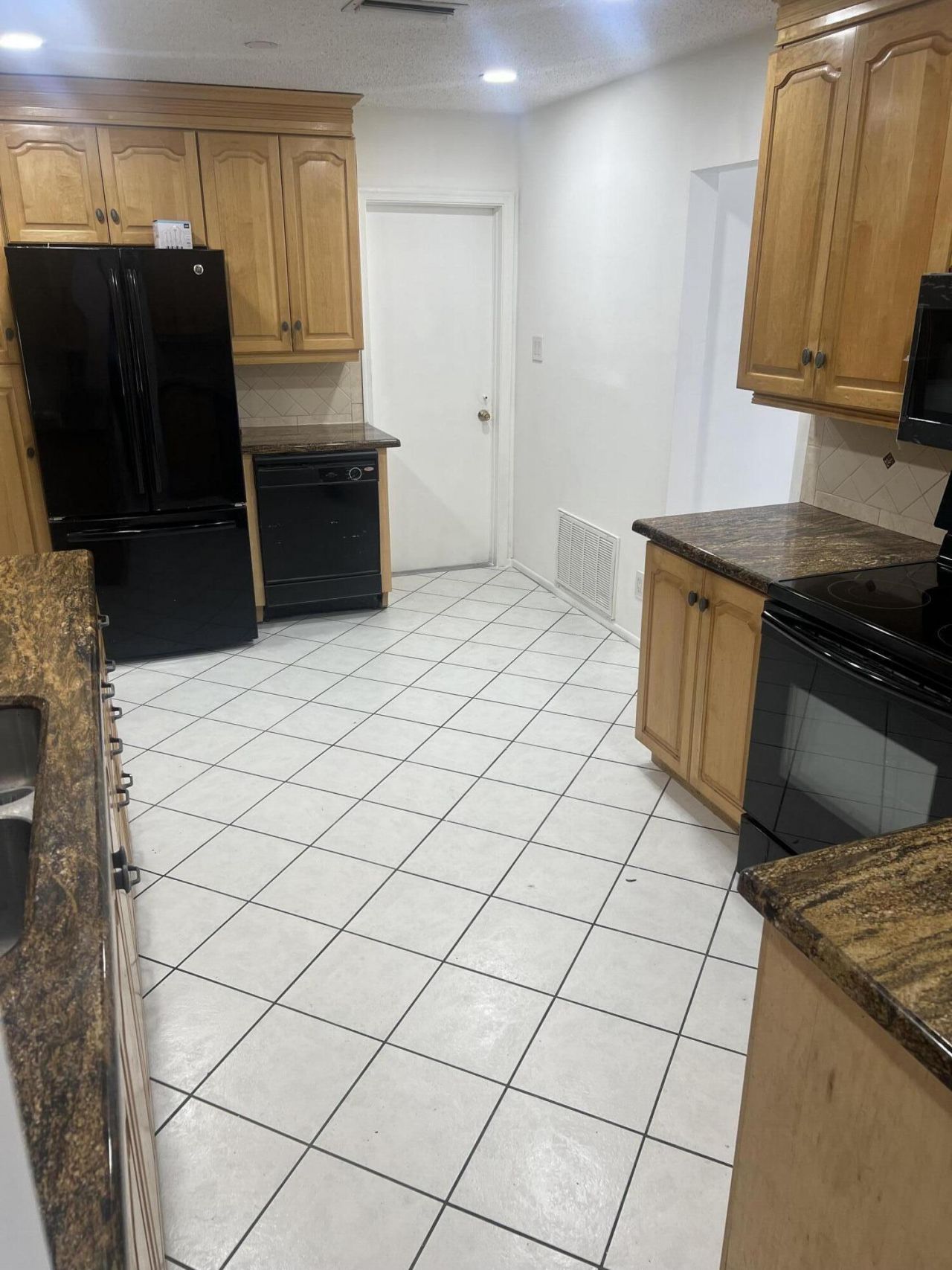 6717 NW 59th Street, Tamarac, FL 33321 Photo