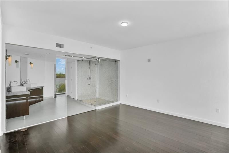 720 NE 62nd Street, Unit 406, Miami, FL 33138 Photo