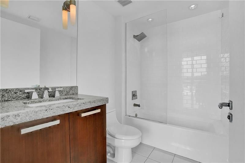 720 NE 62nd Street, Unit 406, Miami, FL 33138 Photo