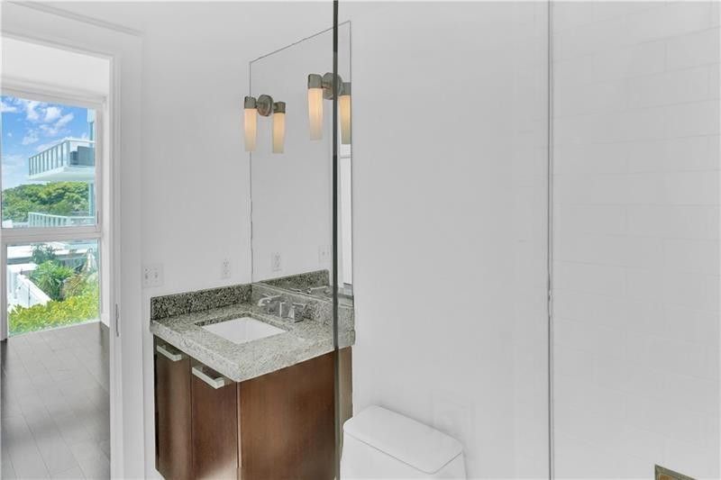 720 NE 62nd Street, Unit 406, Miami, FL 33138 Photo