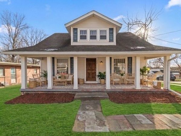 1242 Mckinley Avenue, Des Moines, IA 50315