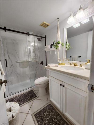 1085 Forest Lakes Dr, Unit 8305, Naples, FL 34105 Photo