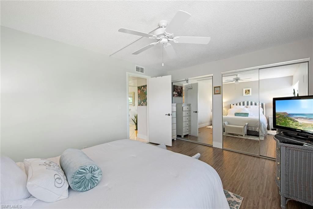 1085 Forest Lakes Dr, Unit 8305, Naples, FL 34105 Photo
